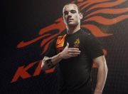 开云sport-欧冠决赛之夜，戈麦斯，改写历史的平凡人