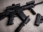 开云体育app-哥伦比亚风暴席卷蒙扎，红色跃马在主场被压制的战术迷局