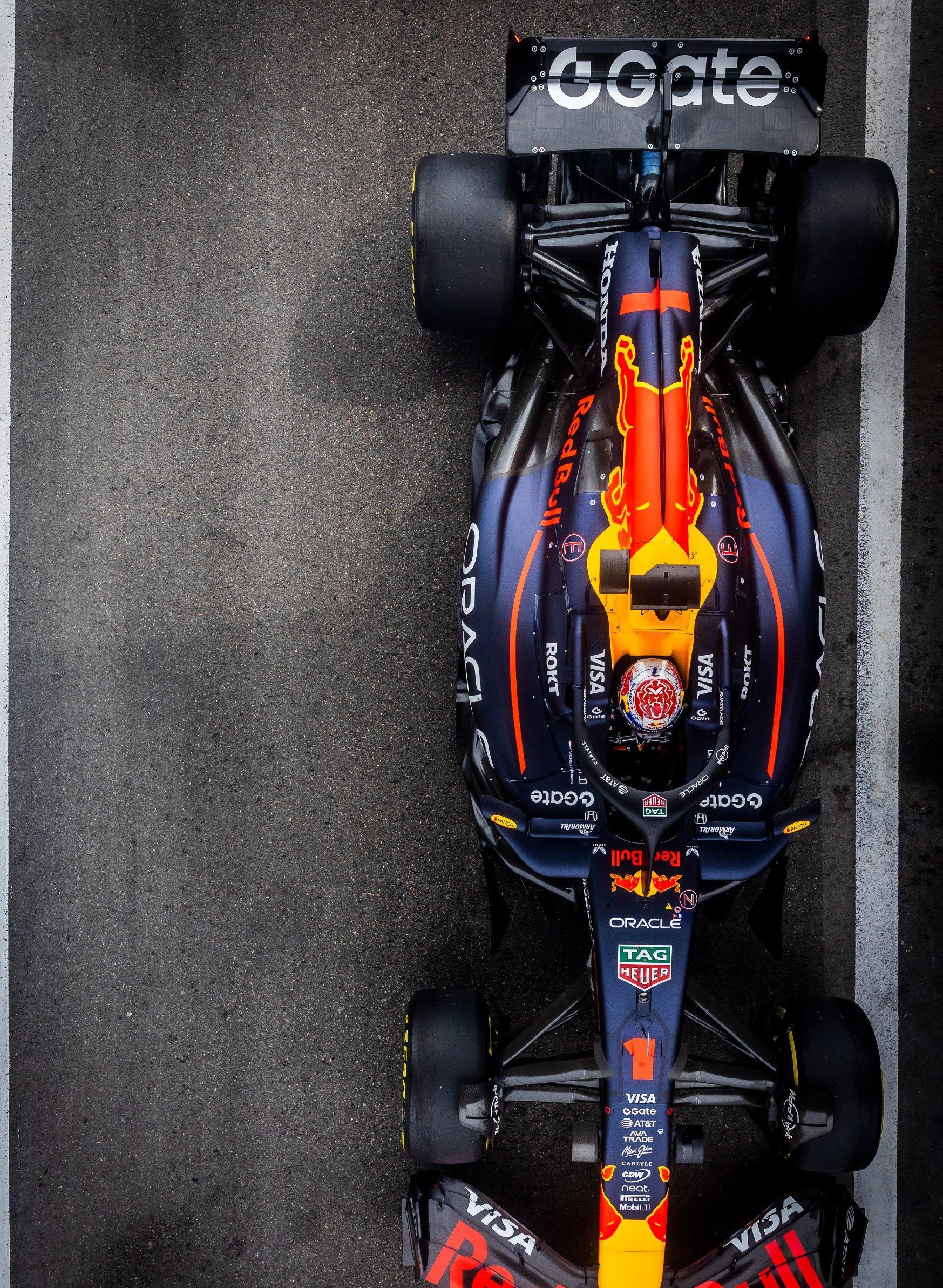 包含赛车官方发布赛后数据，表现引争议的词条