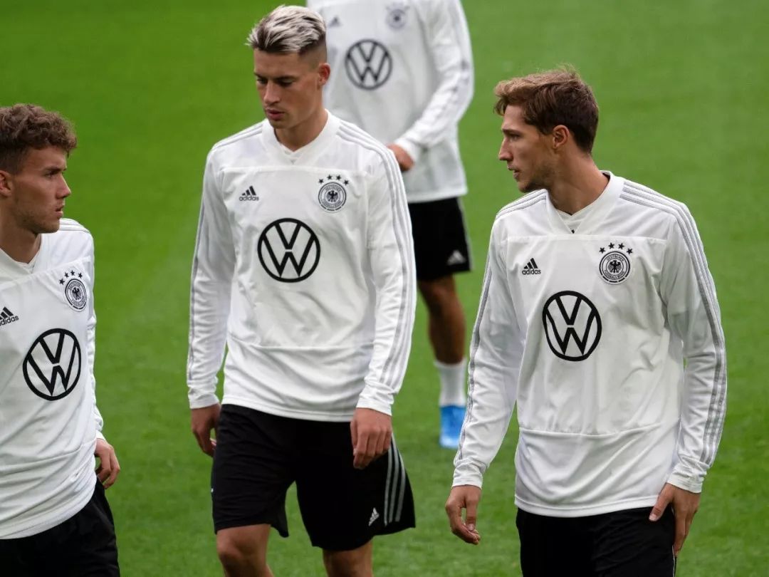 德国队翻盘奥地利队，梁靖崑点燃赛场的简单介绍