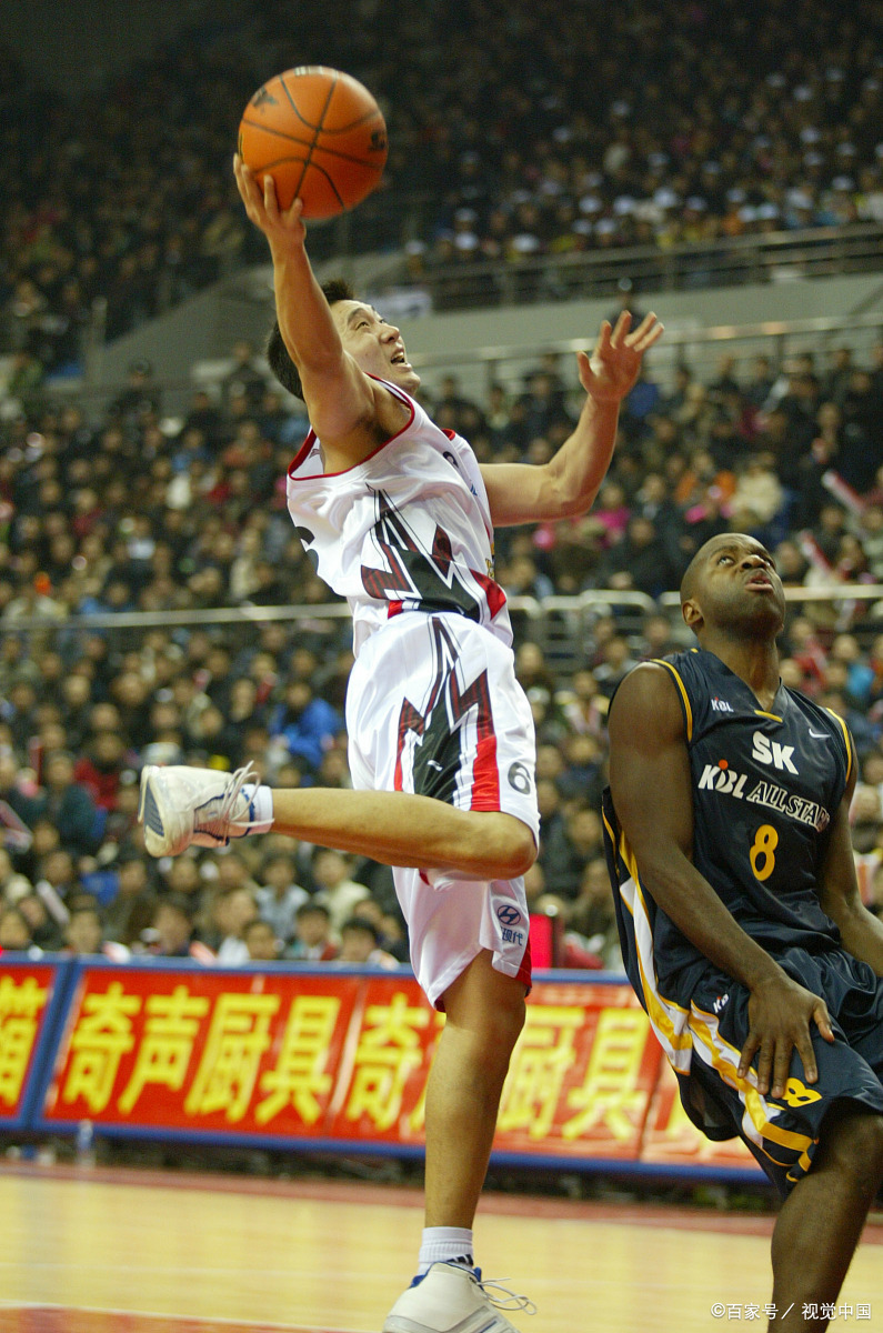 雷霆翻盘北京队，拉文高光表现
