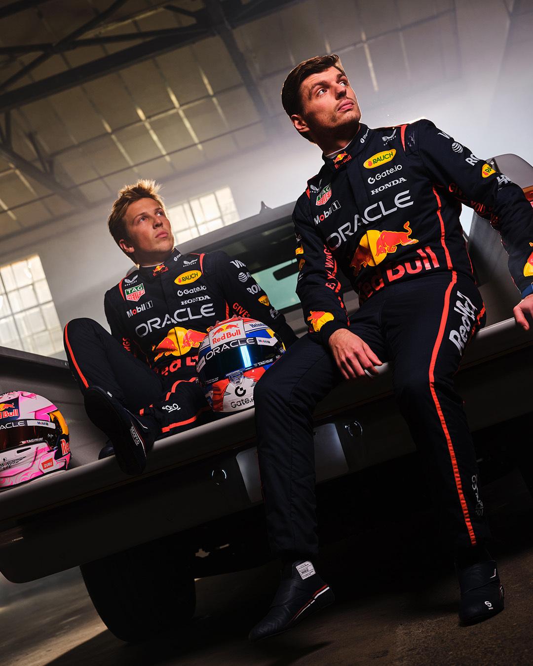 法拉利鏖战阿斯顿马丁,拉塞尔带队取胜 法拉利鏖战阿斯顿马丁,拉塞尔带队取胜