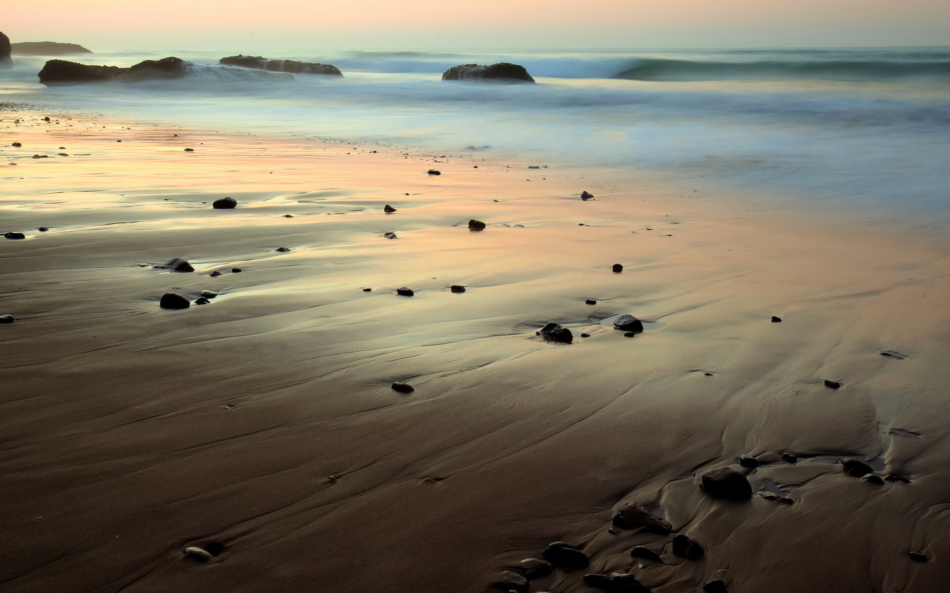 巴林赛道上的另类围剿，当山西队战术盘在F1收官战收割老鹰