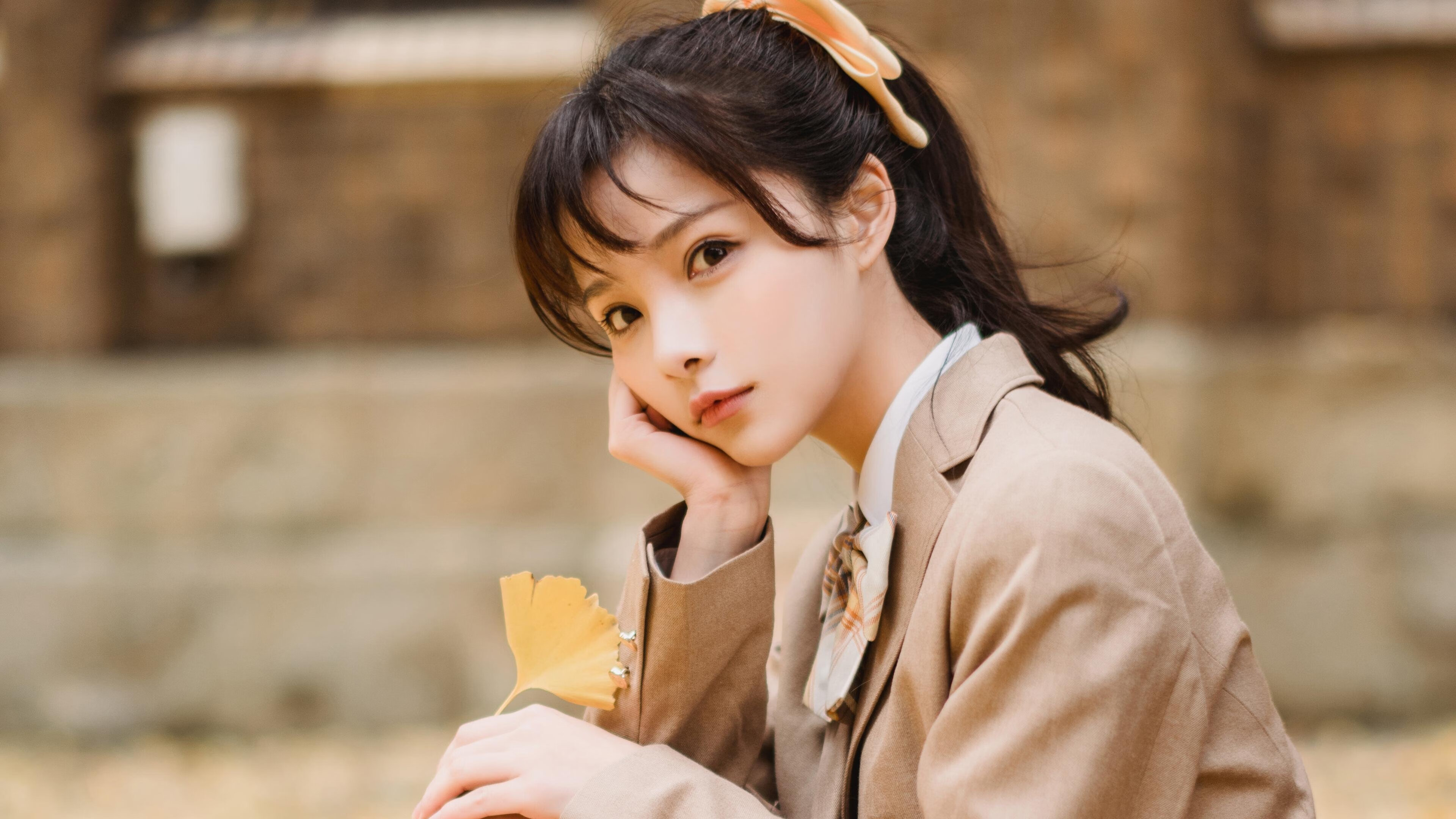 德甲争冠战焦点对决与阿森纳瑞典鏖战,绿茵场的双重风暴