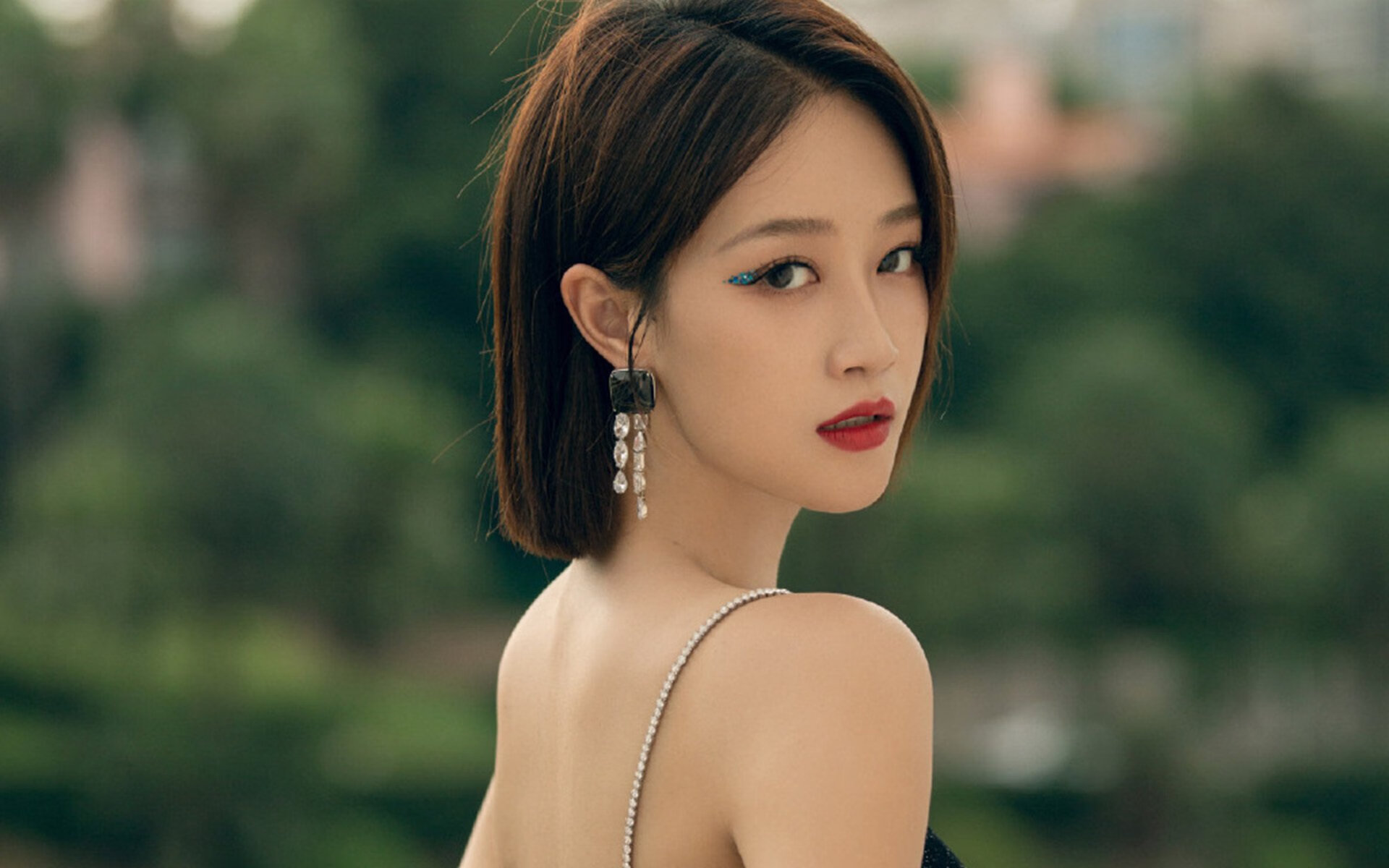 新王与黑马，欧洲杯非洲杯同时见证格局裂变