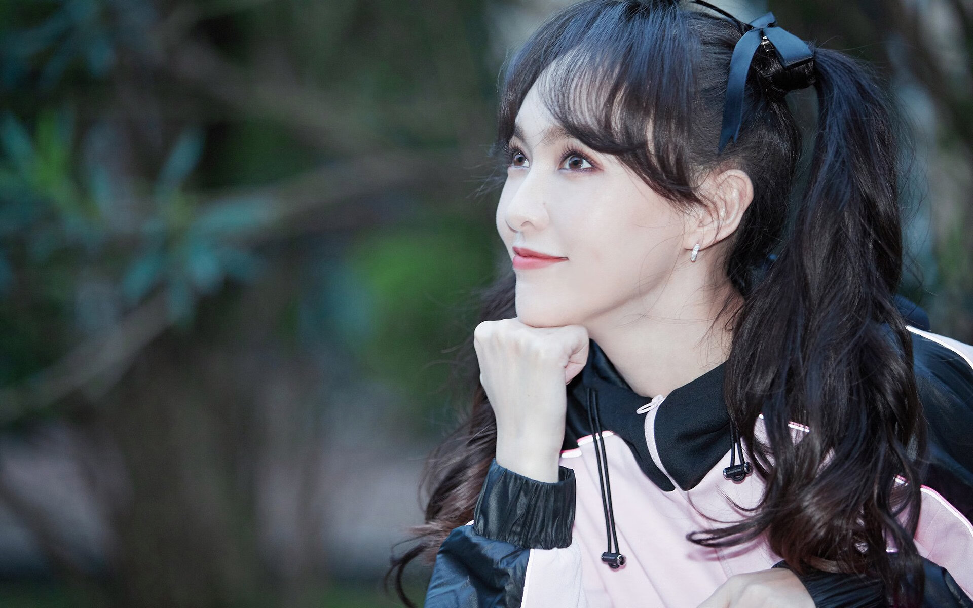 越位线，也是赛车的起跑线