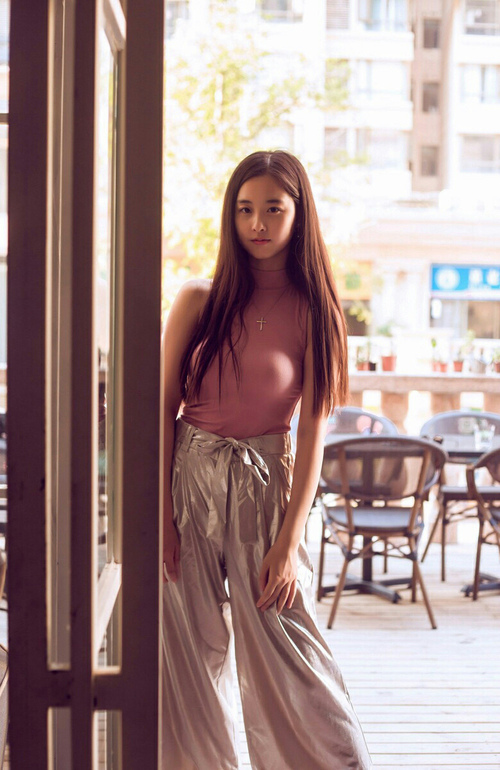 跨洋风暴，凯尔特人强势晋级，詹姆斯成为终结广厦队的关键先生