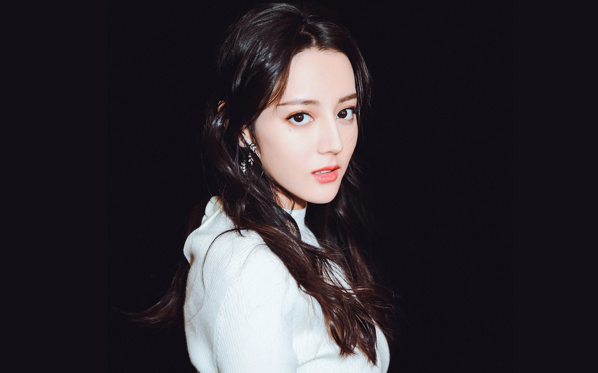 曼联启动厄瓜多尔计划，谁是下一个贝林厄姆式的大场面先生？